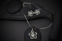 Crystal Bloom Pendant Set
