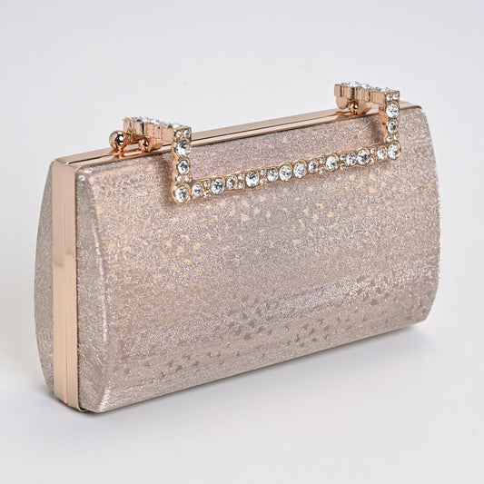 Versatile Clutch Bag: The Perfect Accessory